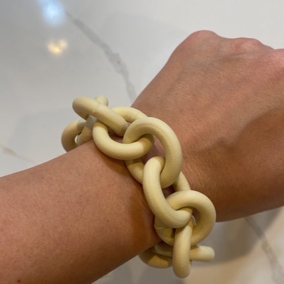 Off White Link Bracelet - Picture 3 of 3